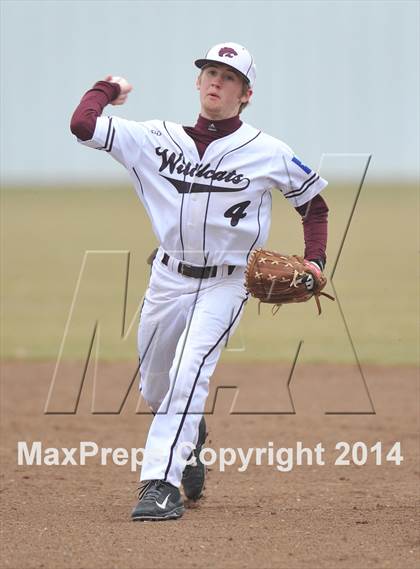 Thumbnail 1 in Nocona vs. Callisburg (Lindsay Tournament) photogallery.