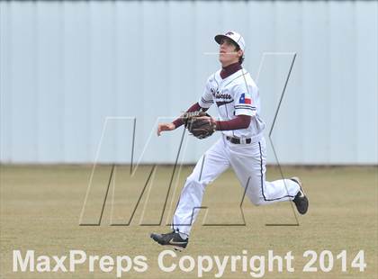 Thumbnail 2 in Nocona vs. Callisburg (Lindsay Tournament) photogallery.
