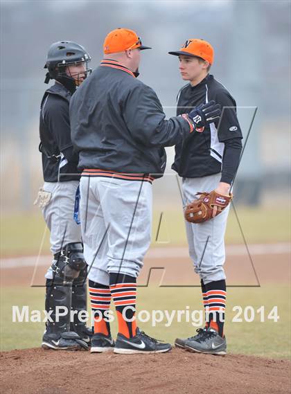 Thumbnail 2 in Nocona vs. Callisburg (Lindsay Tournament) photogallery.
