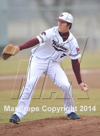Thumbnail 2 in Nocona vs. Callisburg (Lindsay Tournament) photogallery.