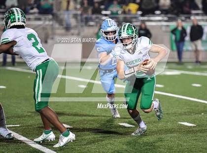 Thumbnail 3 in China Spring vs. Cuero (UIL 4A D2 Semifinal Playoff) photogallery.
