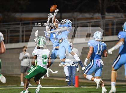 Thumbnail 3 in China Spring vs. Cuero (UIL 4A D2 Semifinal Playoff) photogallery.