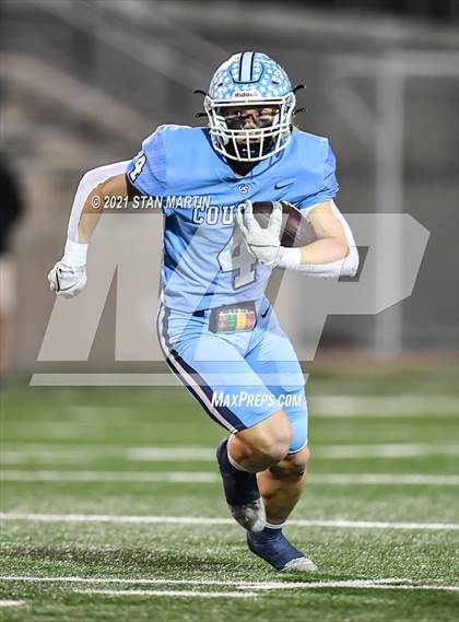 Thumbnail 1 in China Spring vs. Cuero (UIL 4A D2 Semifinal Playoff) photogallery.