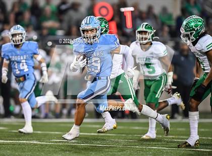 Thumbnail 3 in China Spring vs. Cuero (UIL 4A D2 Semifinal Playoff) photogallery.