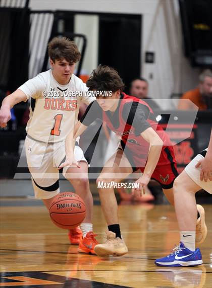 Thumbnail 1 in JV: Onteora @ Marlboro Central photogallery.