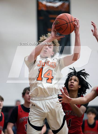Thumbnail 3 in JV: Onteora @ Marlboro Central photogallery.