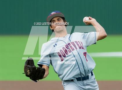 Thumbnail 3 in SA Roosevelt @ Brandeis photogallery.