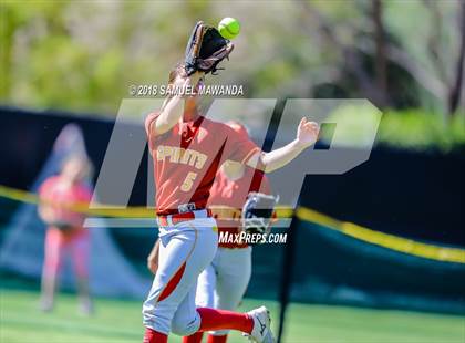 Thumbnail 2 in Sierra Canyon vs Paraclete photogallery.