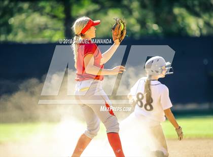 Thumbnail 3 in Sierra Canyon vs Paraclete photogallery.