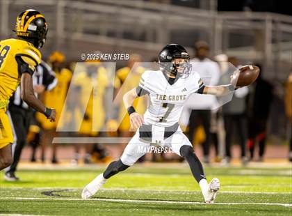 Thumbnail 3 in Oak Grove @ St. James (LHSAA Division III Non-Select Quarterfinal) photogallery.