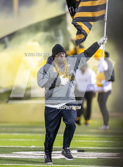 Thumbnail 2 in Oak Grove @ St. James (LHSAA Division III Non-Select Quarterfinal) photogallery.