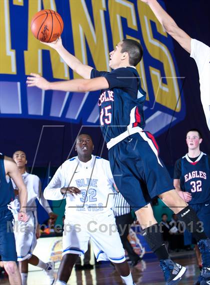 Thumbnail 3 in Eastchester vs Saunders  (Hoops For A Cure Extravaganza) photogallery.