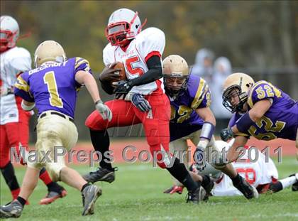 Thumbnail 3 in Amityville vs. Sayville (D3 Quarterfinal) photogallery.