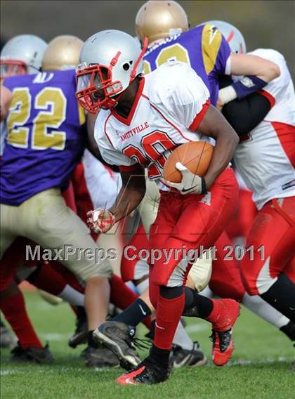 Thumbnail 3 in Amityville vs. Sayville (D3 Quarterfinal) photogallery.