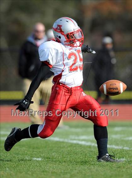 Thumbnail 2 in Amityville vs. Sayville (D3 Quarterfinal) photogallery.
