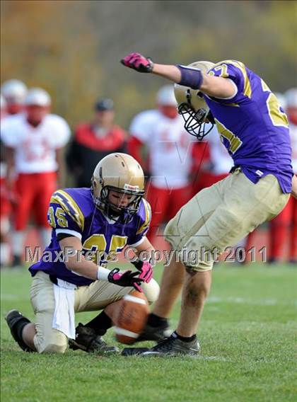 Thumbnail 3 in Amityville vs. Sayville (D3 Quarterfinal) photogallery.