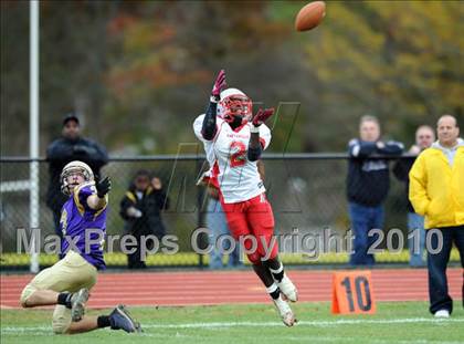 Thumbnail 3 in Amityville vs. Sayville (D3 Quarterfinal) photogallery.