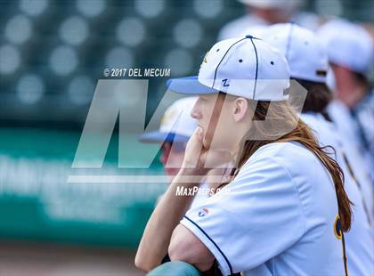 Thumbnail 2 in Galesburg vs. Monroe photogallery.
