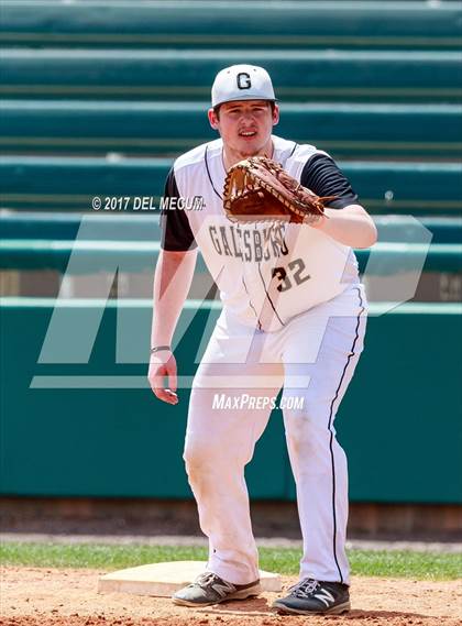 Thumbnail 1 in Galesburg vs. Monroe photogallery.