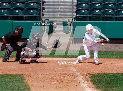 Thumbnail 3 in Galesburg vs. Monroe photogallery.