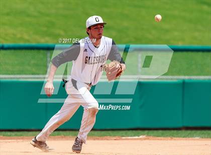 Thumbnail 3 in Galesburg vs. Monroe photogallery.