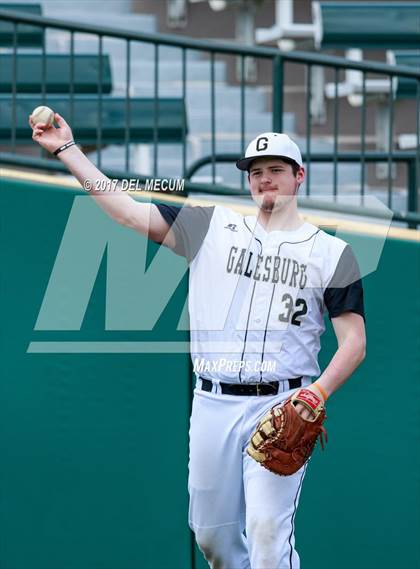 Thumbnail 3 in Galesburg vs. Monroe photogallery.