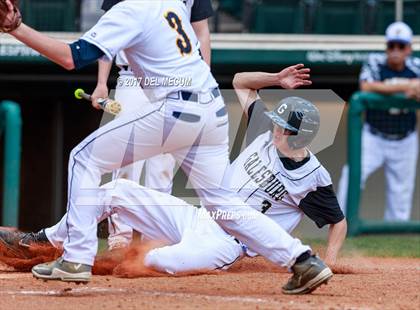 Thumbnail 1 in Galesburg vs. Monroe photogallery.