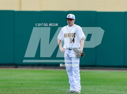 Thumbnail 2 in Galesburg vs. Monroe photogallery.