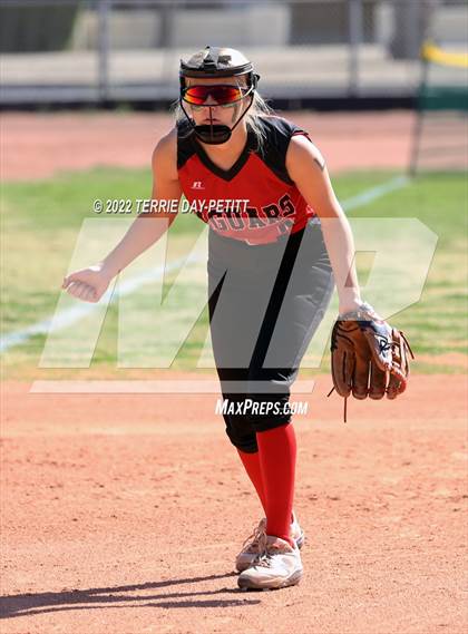 Thumbnail 2 in Boulder Creek vs Gilbert (Desert Mountain Invitational) photogallery.