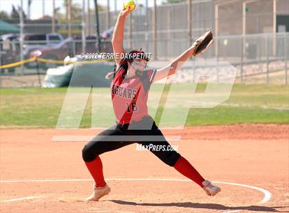 Thumbnail 1 in Boulder Creek vs Gilbert (Desert Mountain Invitational) photogallery.