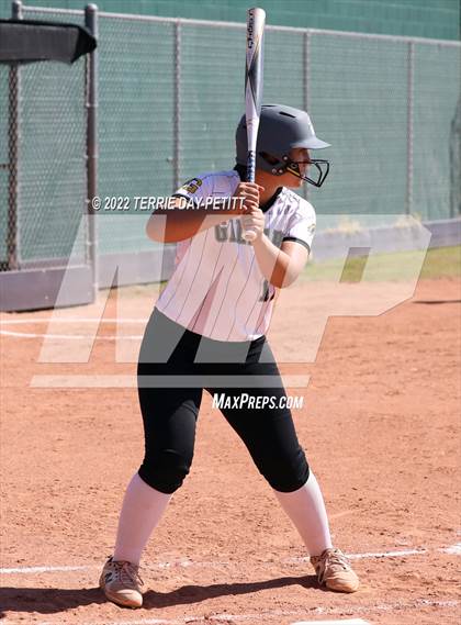 Thumbnail 3 in Boulder Creek vs Gilbert (Desert Mountain Invitational) photogallery.
