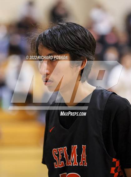 Thumbnail 1 in Selma @ Dinuba photogallery.