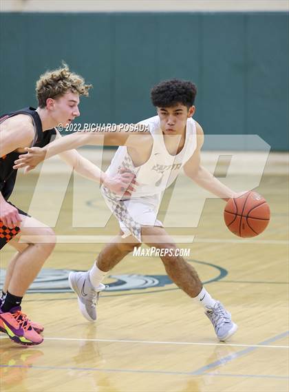 Thumbnail 2 in Selma @ Dinuba photogallery.