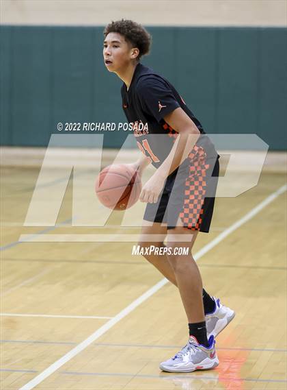 Thumbnail 1 in Selma @ Dinuba photogallery.