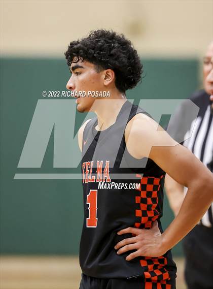Thumbnail 2 in Selma @ Dinuba photogallery.
