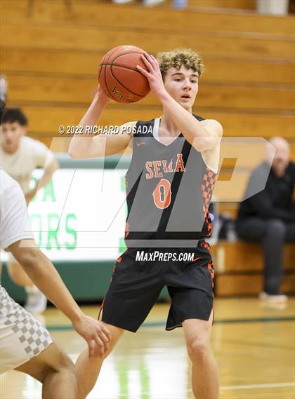 Thumbnail 3 in Selma @ Dinuba photogallery.