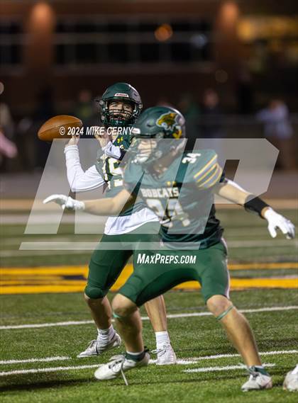 Thumbnail 3 in St. James Academy @ Basehor-Linwood (KSHSAA 5A Regional) photogallery.