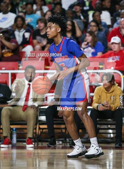 Thumbnail 1 in West Brook vs. Beaumont United (UIL 6A Quarterfinal) photogallery.