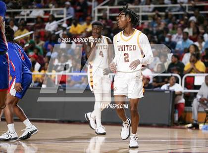 Thumbnail 3 in West Brook vs. Beaumont United (UIL 6A Quarterfinal) photogallery.