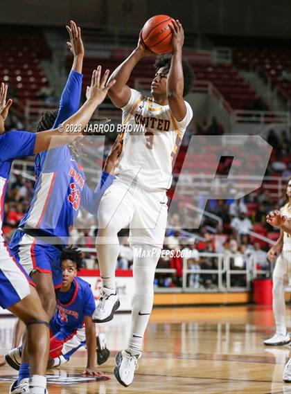 Thumbnail 1 in West Brook vs. Beaumont United (UIL 6A Quarterfinal) photogallery.