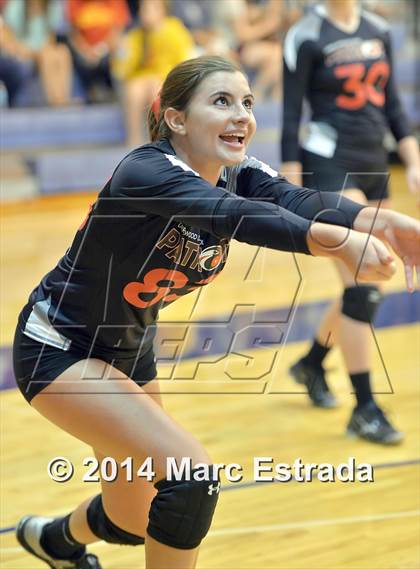 Thumbnail 2 in Calvary Christian vs. Carrollwood Day (Indian Rocks Pre-Season Varsity Tournament) photogallery.