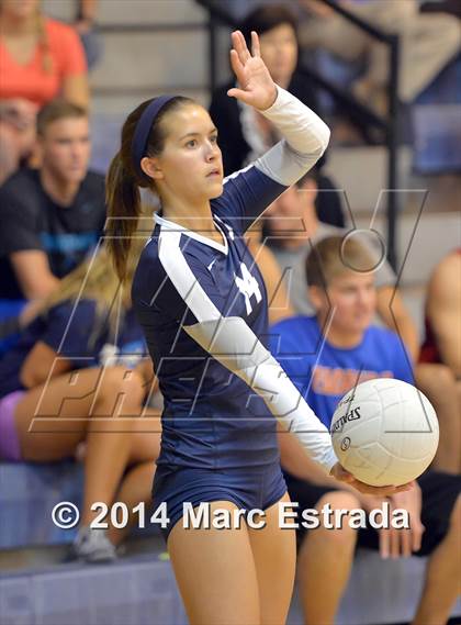 Thumbnail 2 in Calvary Christian vs. Carrollwood Day (Indian Rocks Pre-Season Varsity Tournament) photogallery.