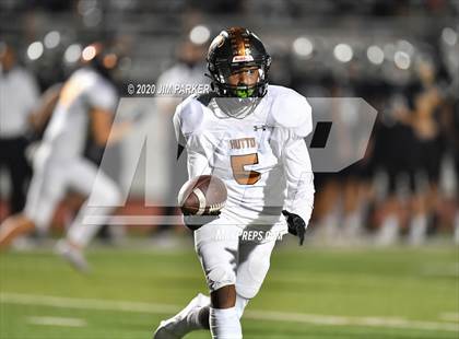 Thumbnail 3 in Hutto @ Vandegrift photogallery.