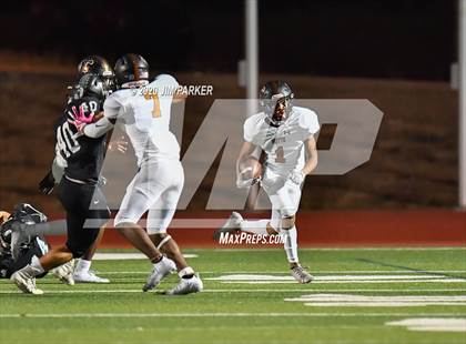 Thumbnail 1 in Hutto @ Vandegrift photogallery.