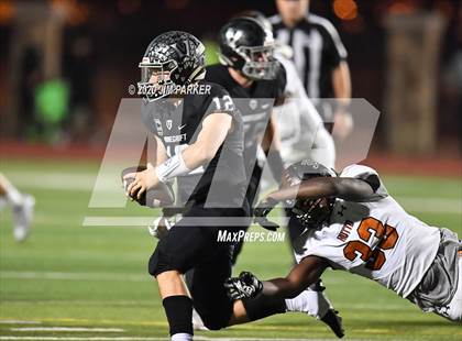 Thumbnail 3 in Hutto @ Vandegrift photogallery.