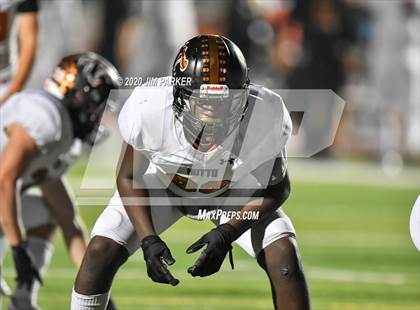 Thumbnail 1 in Hutto @ Vandegrift photogallery.