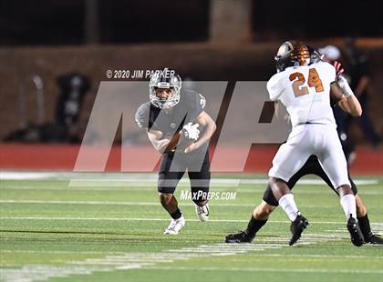 Thumbnail 2 in Hutto @ Vandegrift photogallery.