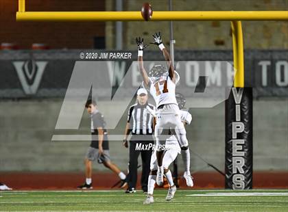 Thumbnail 3 in Hutto @ Vandegrift photogallery.