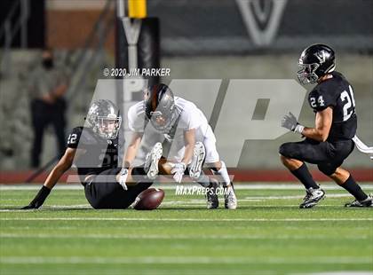 Thumbnail 2 in Hutto @ Vandegrift photogallery.