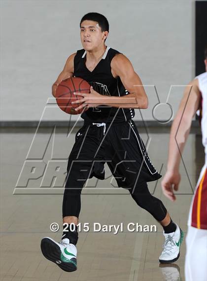 Thumbnail 1 in Bonita @ La Canada (La Canada Holiday Tournament) photogallery.